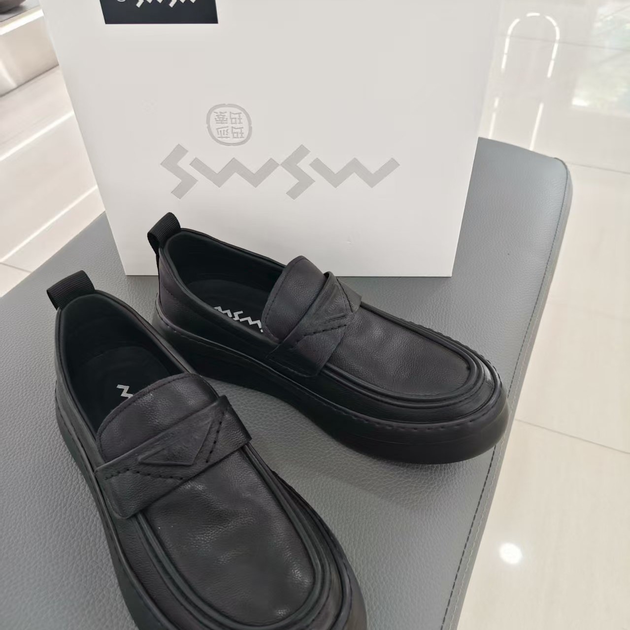镂空男皮鞋夏季一脚蹬透气休闲皮鞋软底厚底黑色商务