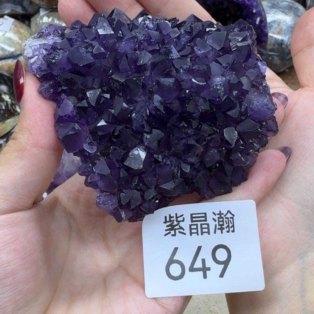 未镶嵌大型摆件（非配饰）水晶