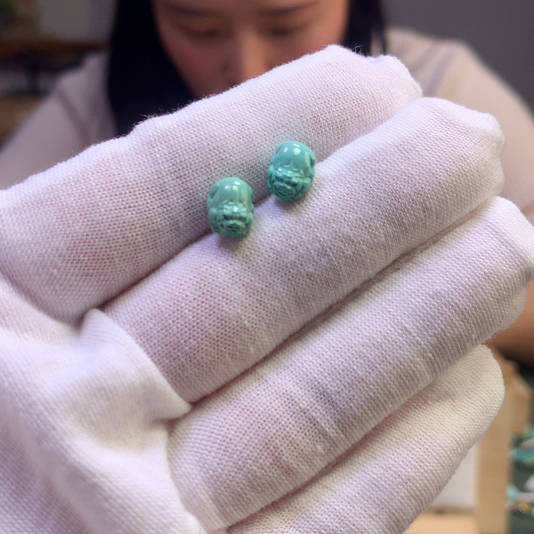 绿松石耳钉18K金镶嵌