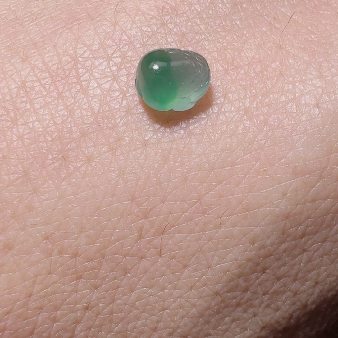 定制翡翠未镶嵌天然翡翠金蝉