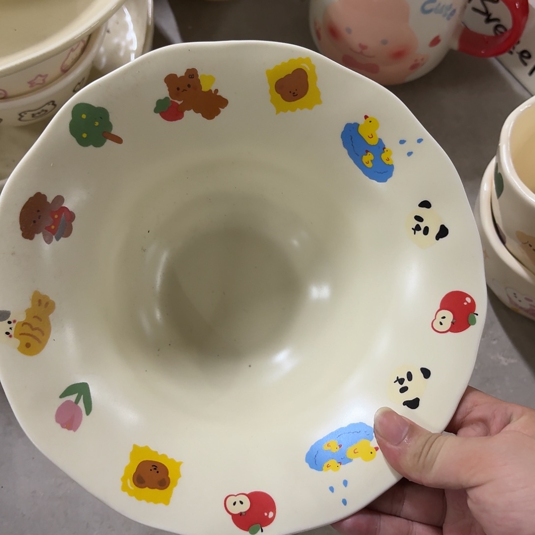 搪瓷微瑕斗笠汤碗一个