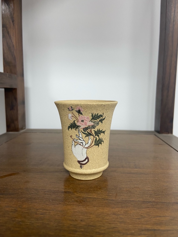 紫砂精品 手工茶杯品茗杯 黄段 手工绘泥绘《佛手》