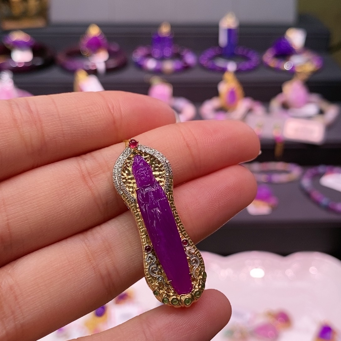 苏纪石（舒俱来）18K金镶嵌吊坠(不含链)