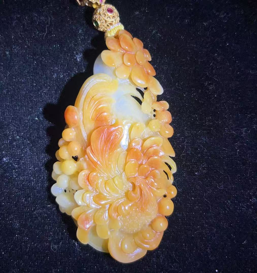 天然缅甸翡翠吊坠3004