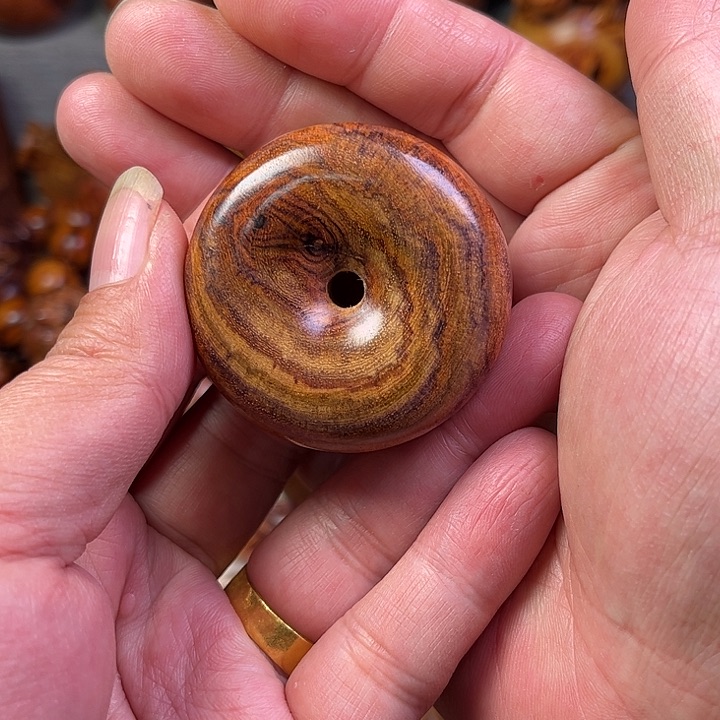 黄花梨/降香黄檀海南黄花梨油梨工艺品