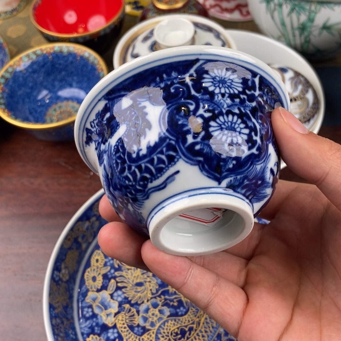 陶瓷艺术家的作品是一种