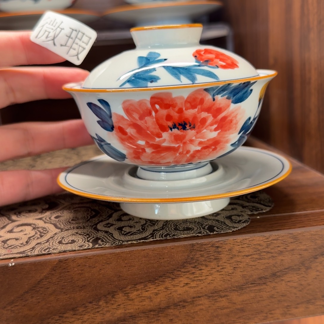 釉下手绘茶具微瑕