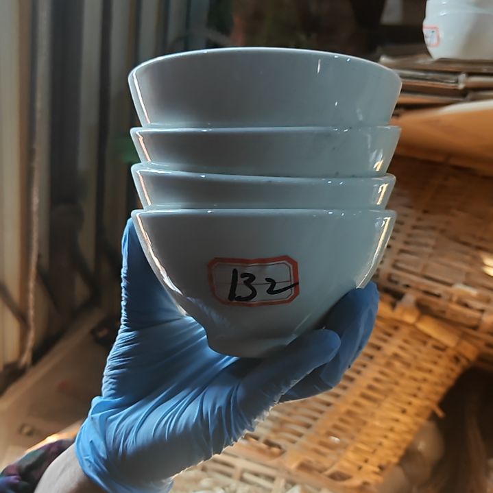 摆件陶瓷盘子碗啥都有