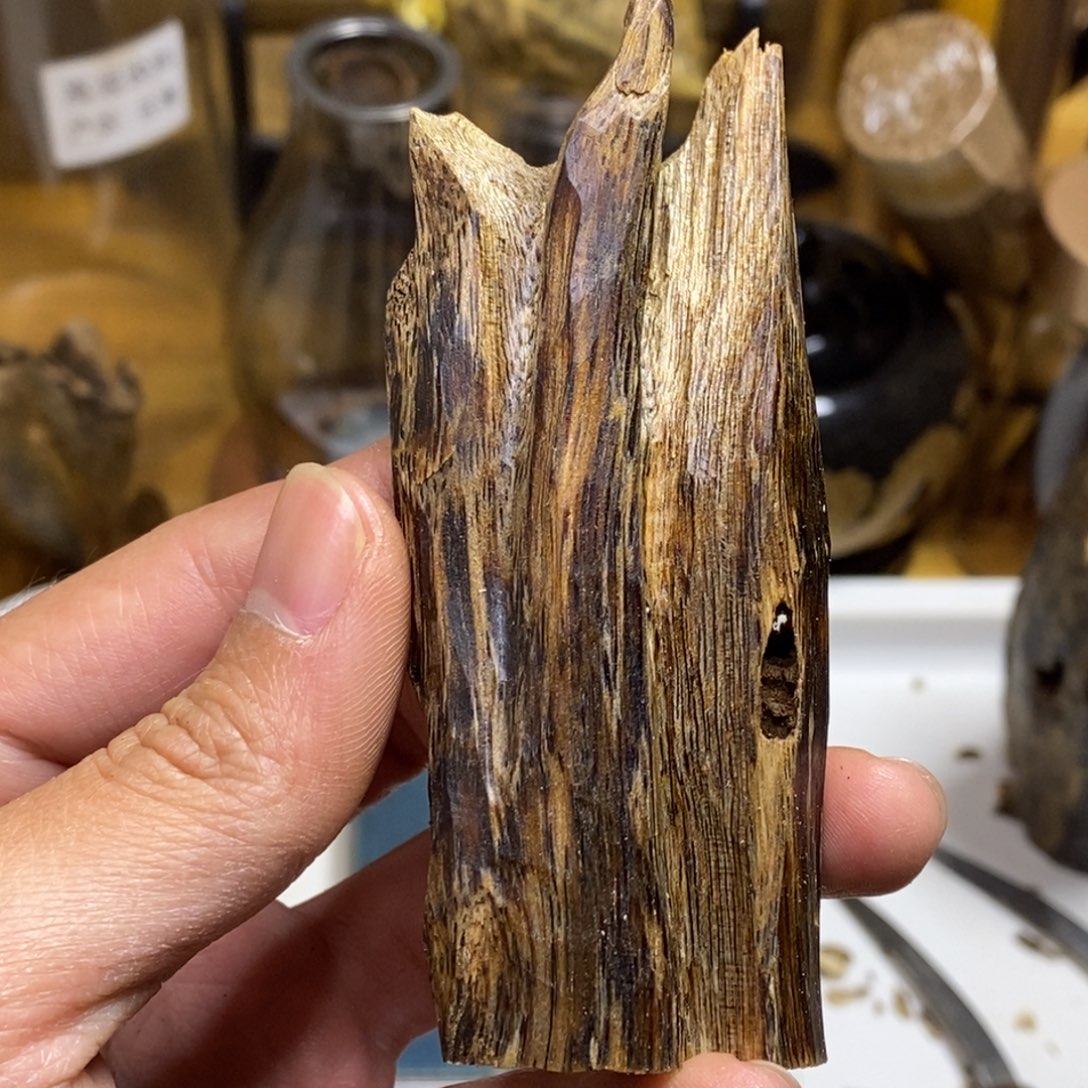 沉香高油香薰陆河20克