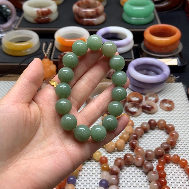 石英质玉未镶嵌手串