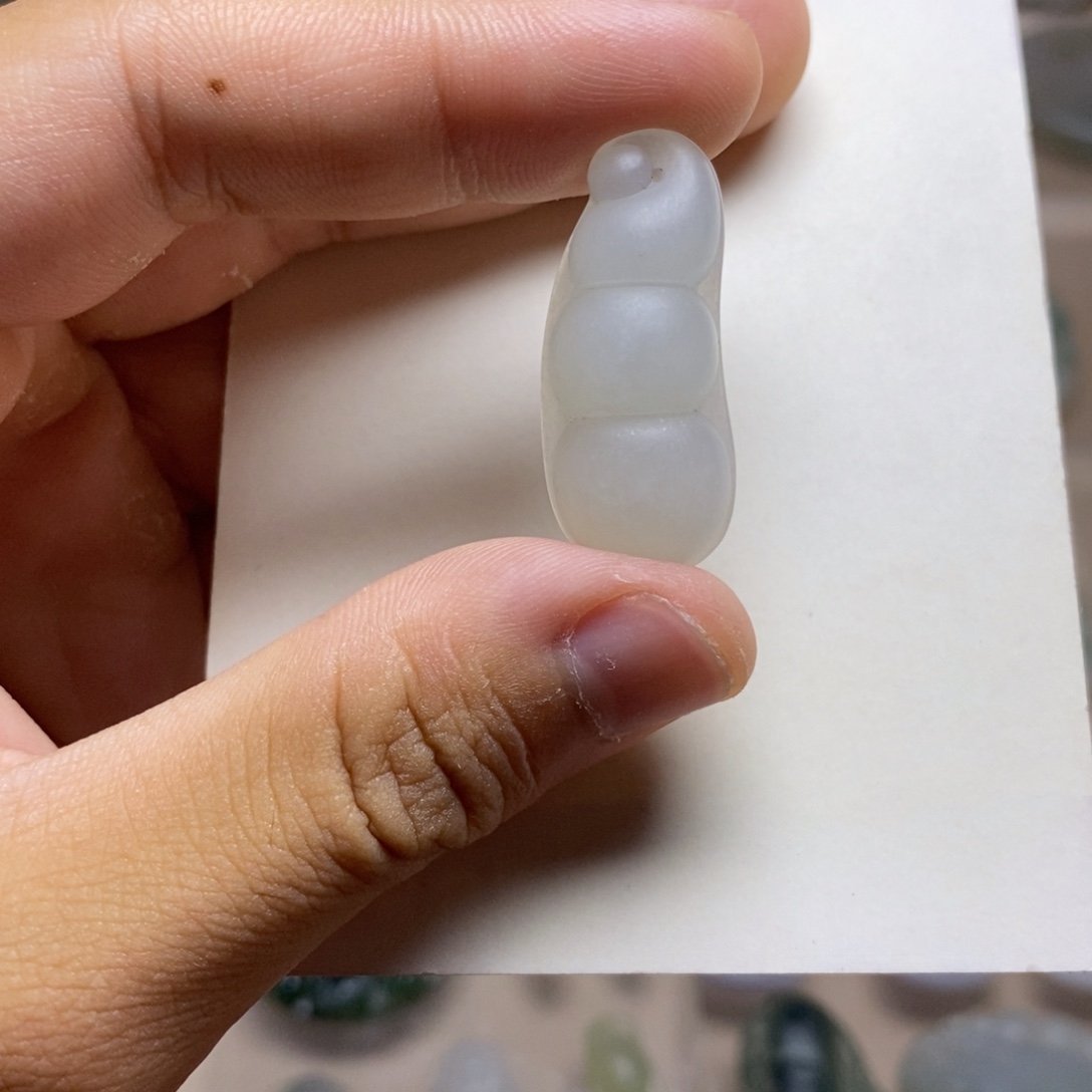 未镶嵌定制翡翠福豆
