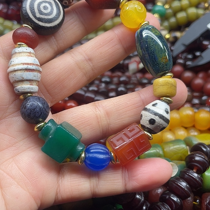 玛瑙/玉髓未镶嵌颈饰