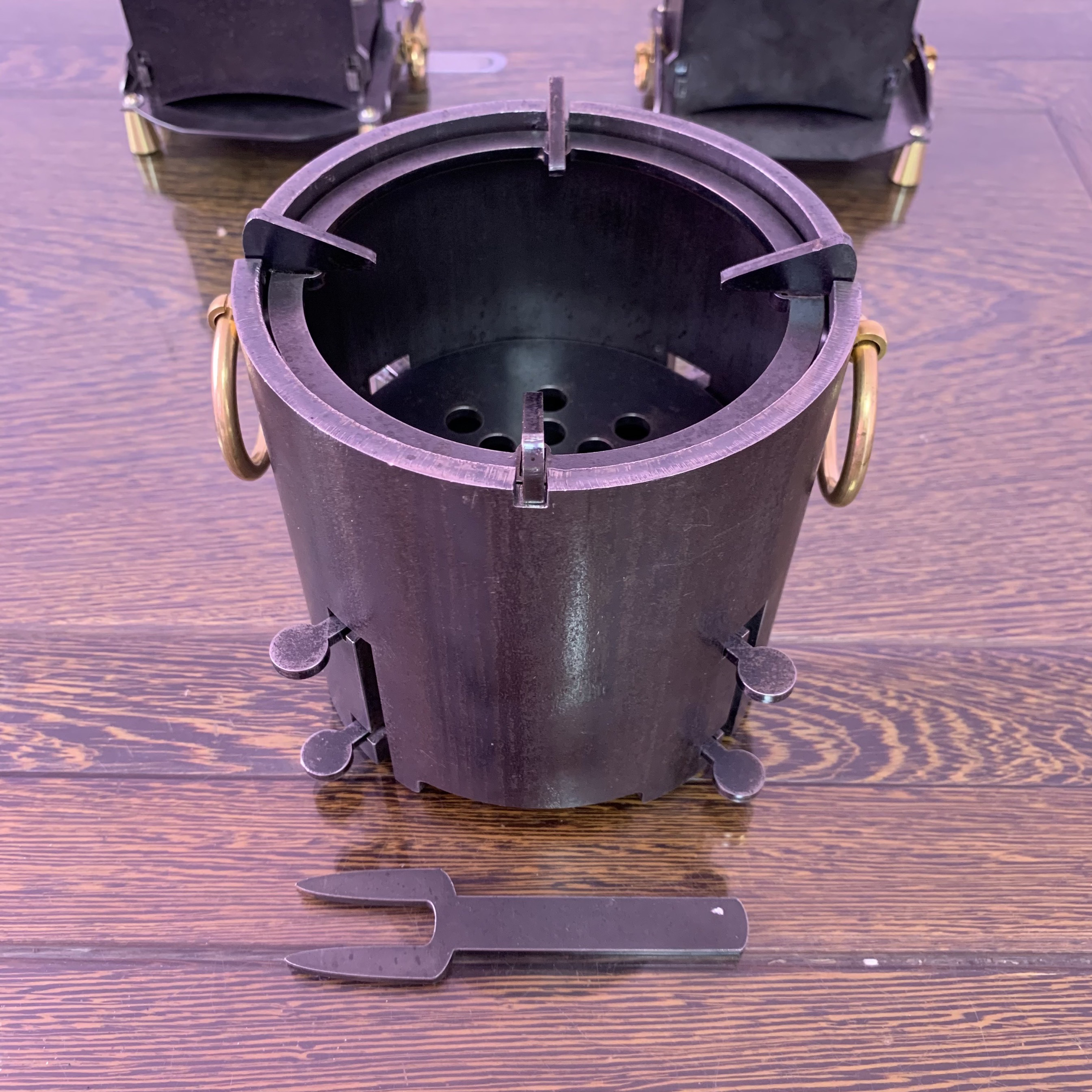 卧龙加厚款的手工生产可拆装圆形茶炉碳炉2