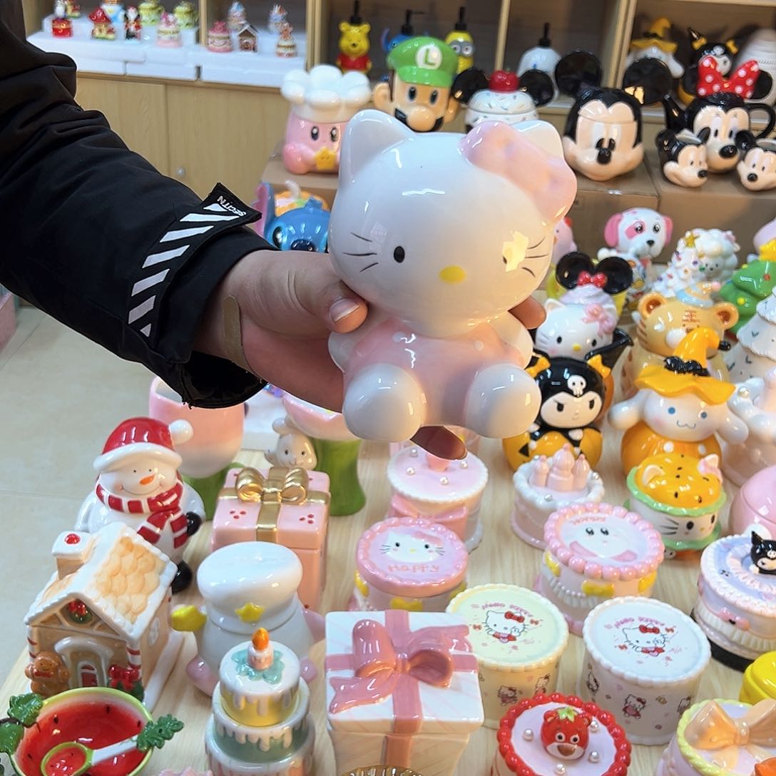 摆件陶瓷等行业的产品出口