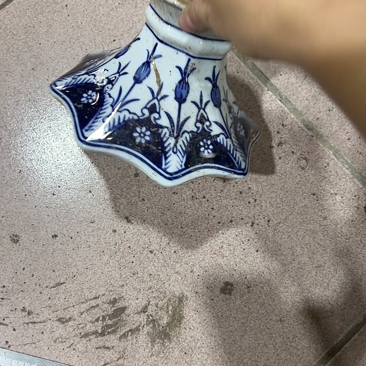 瓷片瑕。。。。。。。。。。。。。。。。
