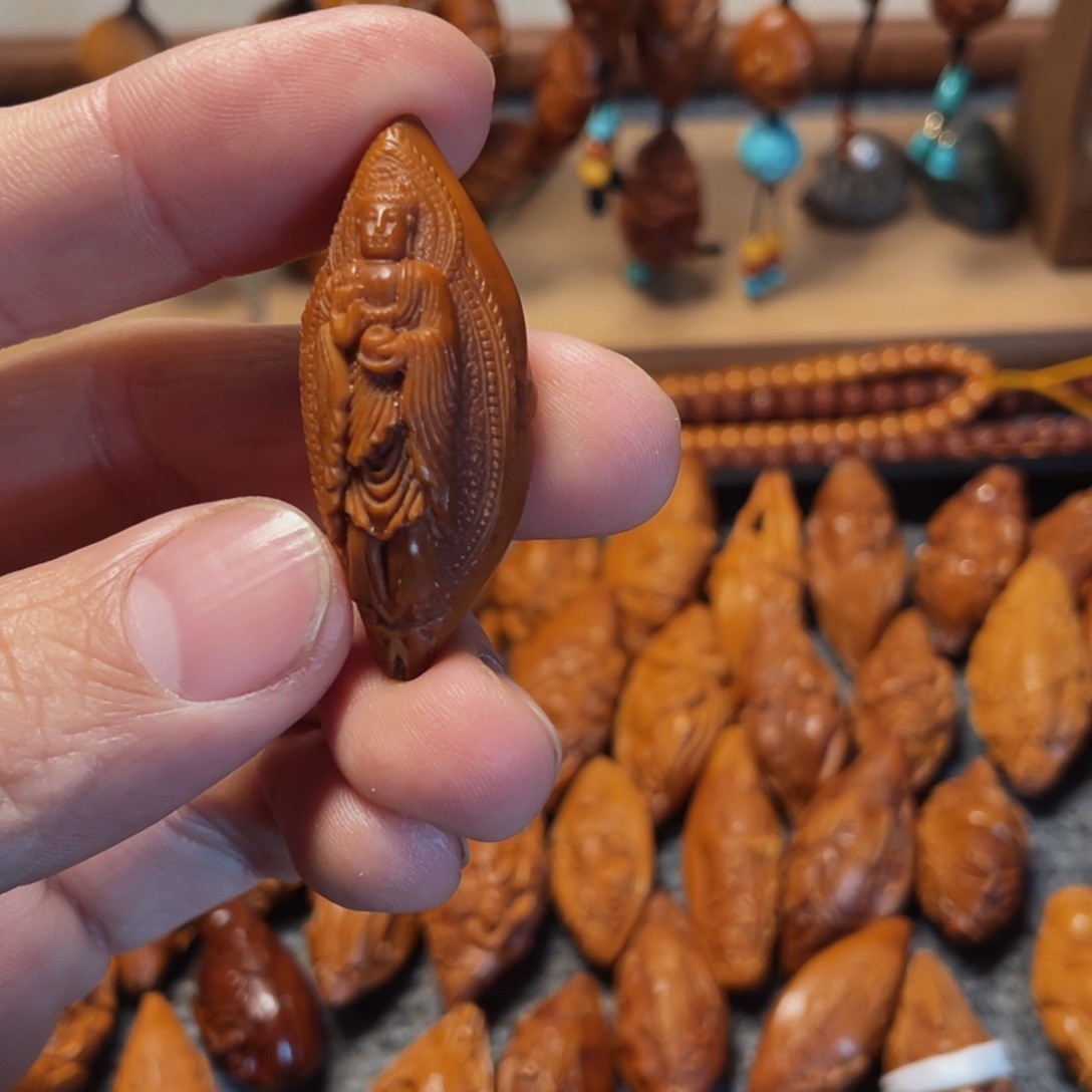橄榄核手串/手链大日如来