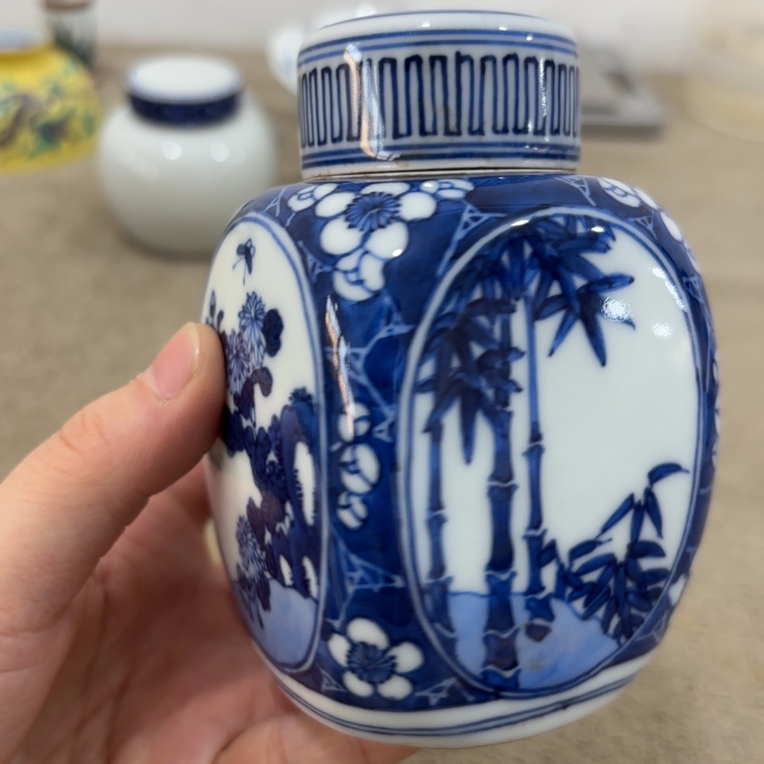 瓷片非常好看漂亮的物品 