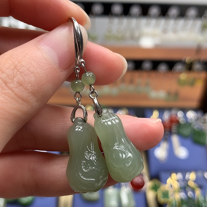 和田玉银S925镶嵌耳饰白菜21.7左右晴水绿