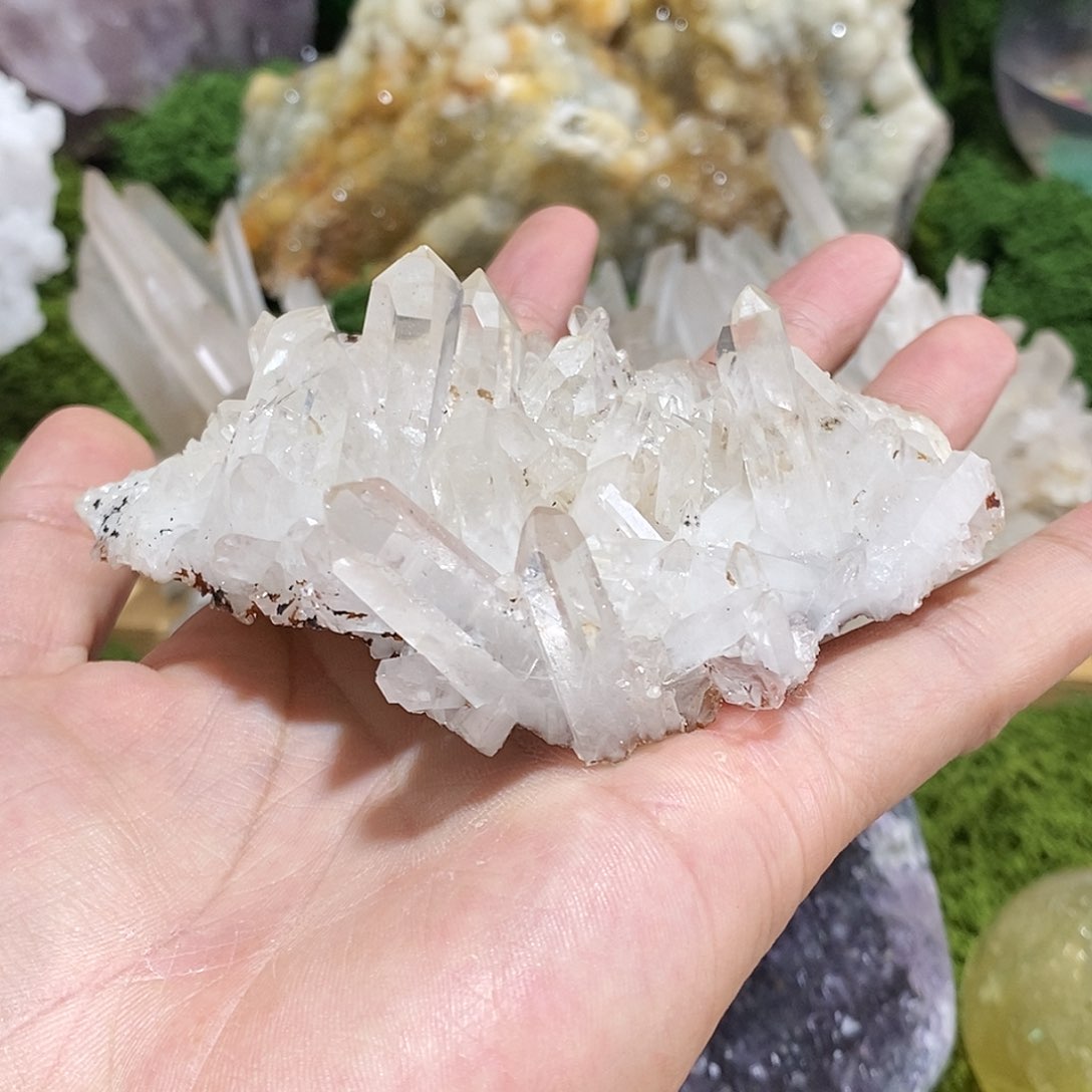 未镶嵌珠宝半成品水晶