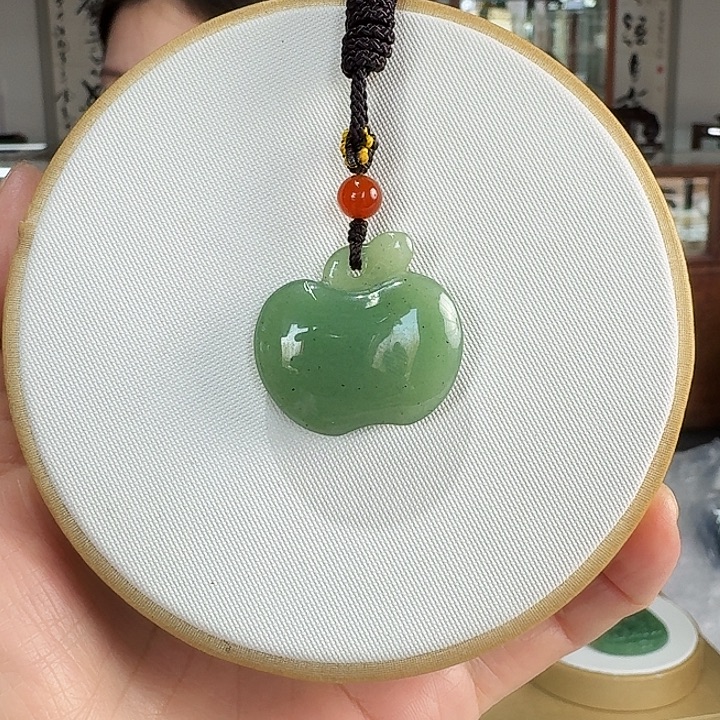 密玉（石英质玉）未镶嵌吊坠