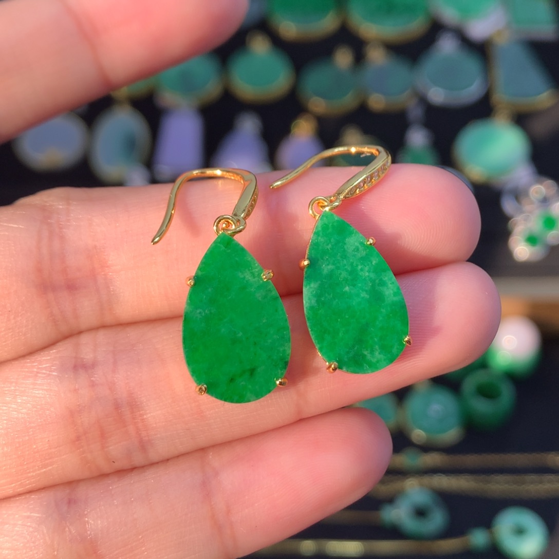 翡翠未镶嵌耳饰耳钩