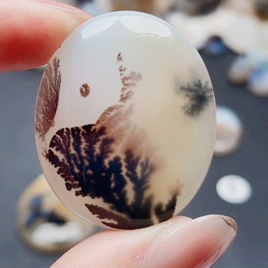 未镶嵌玛瑙/玉髓珠宝奇石