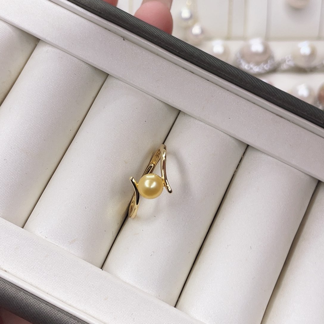 淡水珍珠吊坠(赠链)未镶嵌