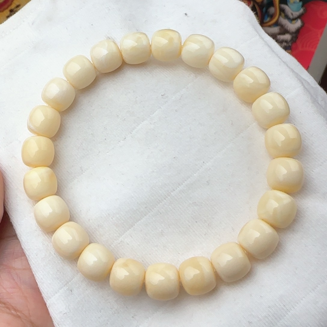 琥珀手链未镶嵌9咪