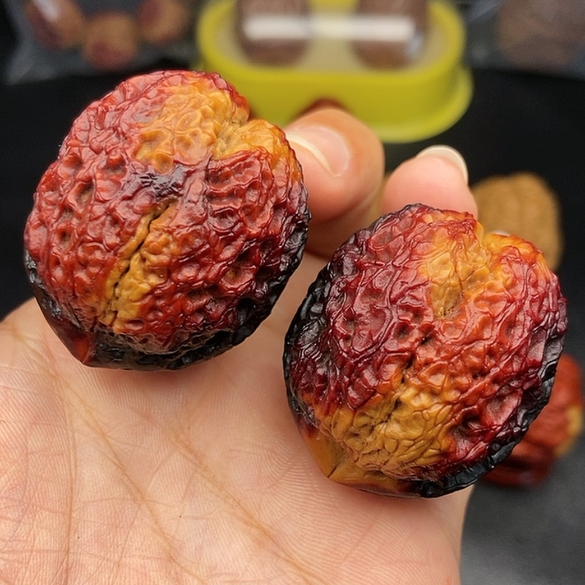 【闪购商品】把件文玩核桃40尺金蟒元宝