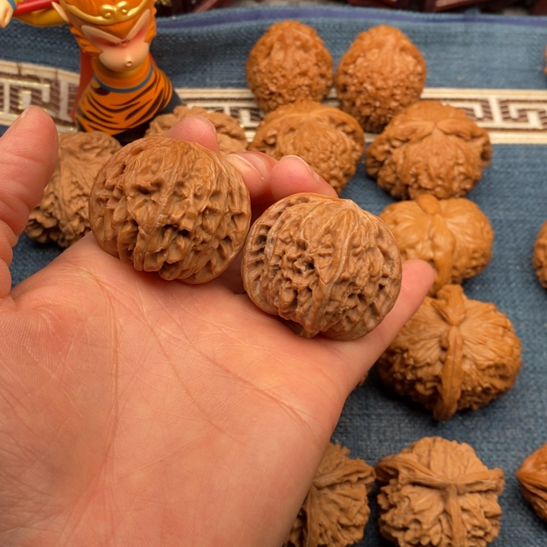 文玩核桃把件39正磨