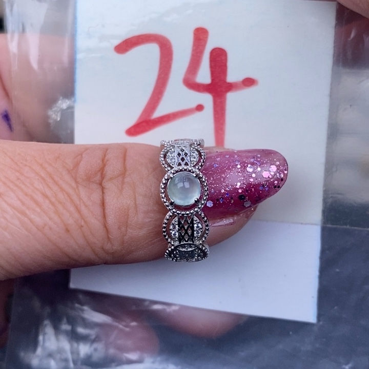 未镶嵌戒指翡翠缅甸