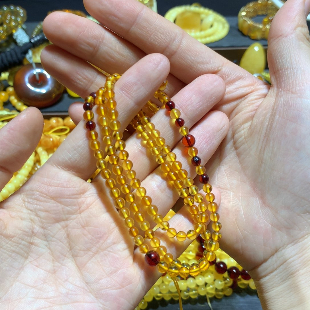 未镶嵌琥珀珠宝奇石