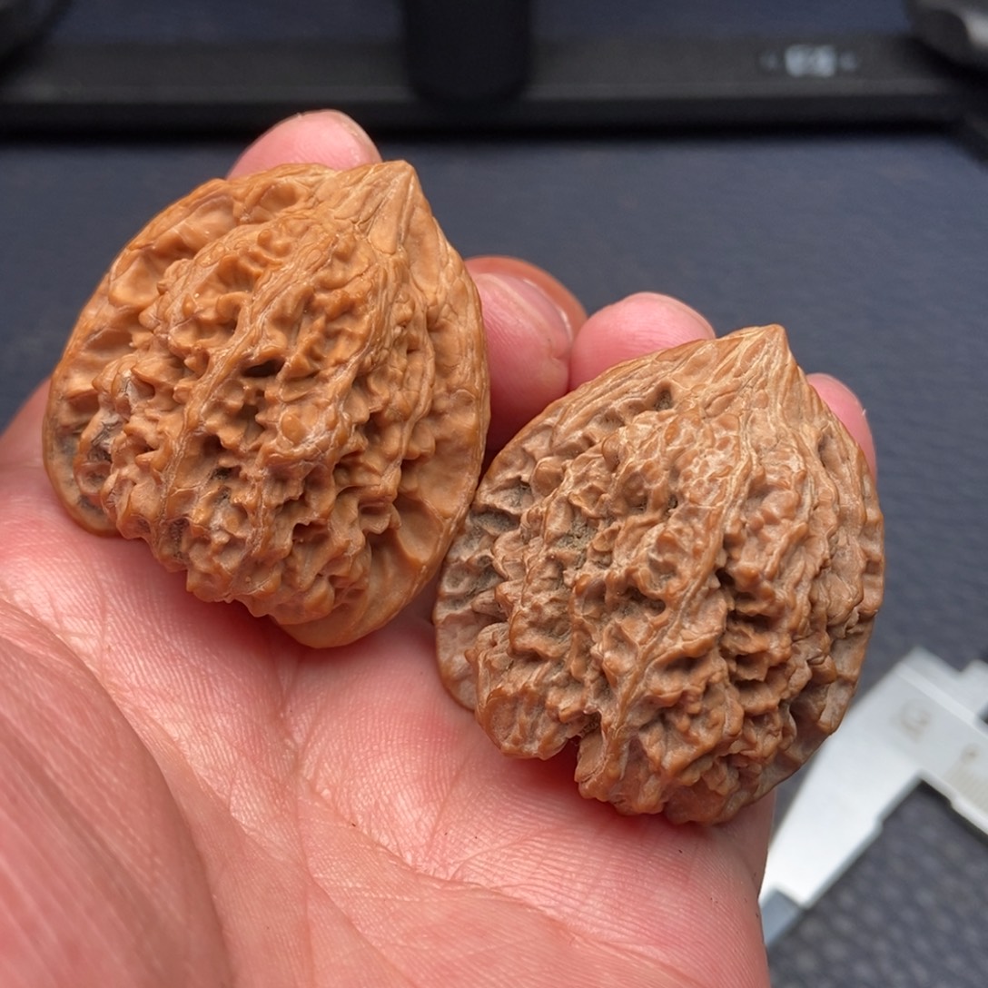 文玩核桃吊坠满天星