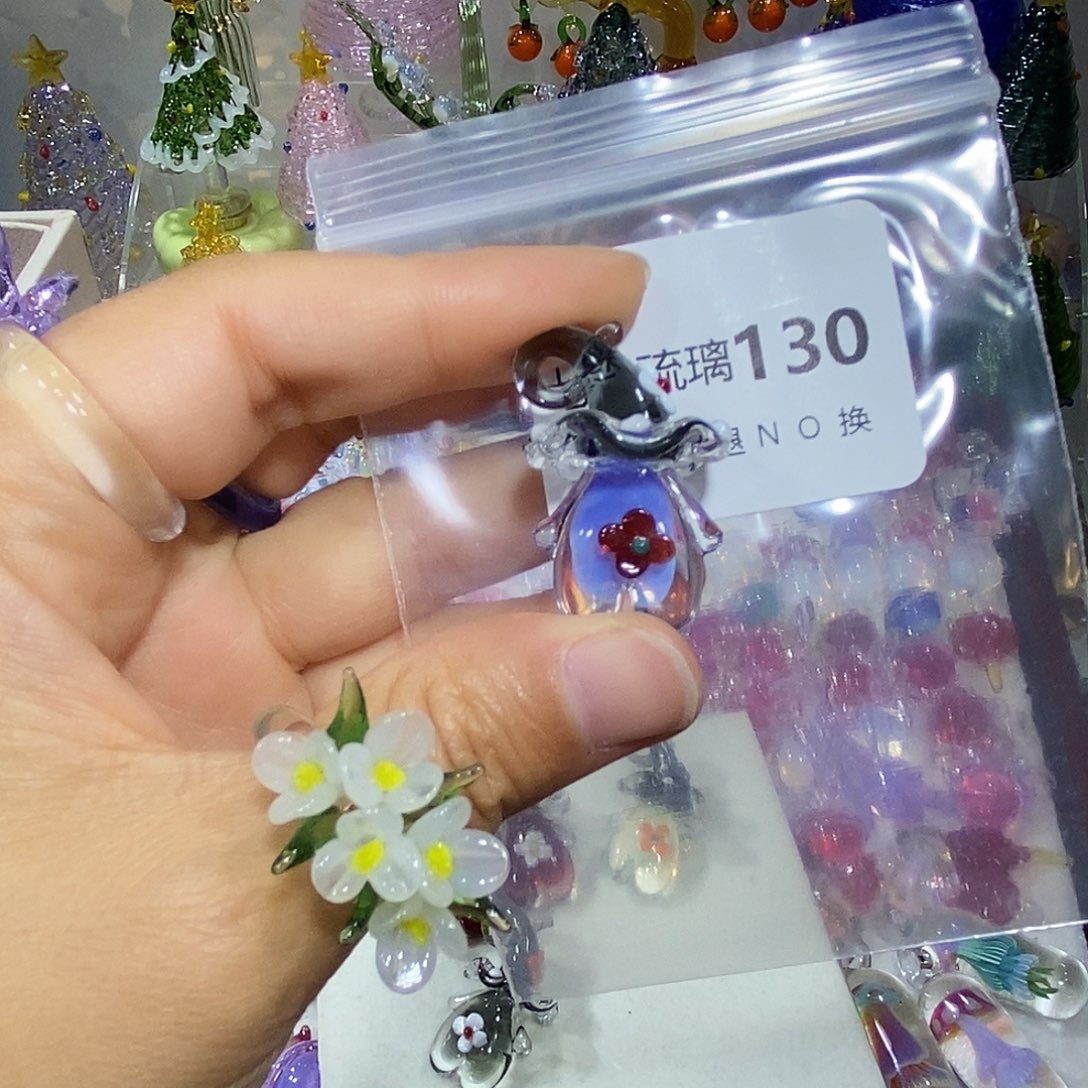 z***.颈饰玻璃130蘑菇精灵