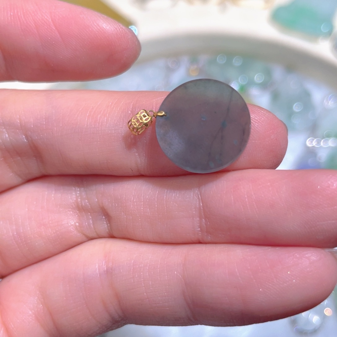 翡翠颈饰18K金镶嵌翡翠