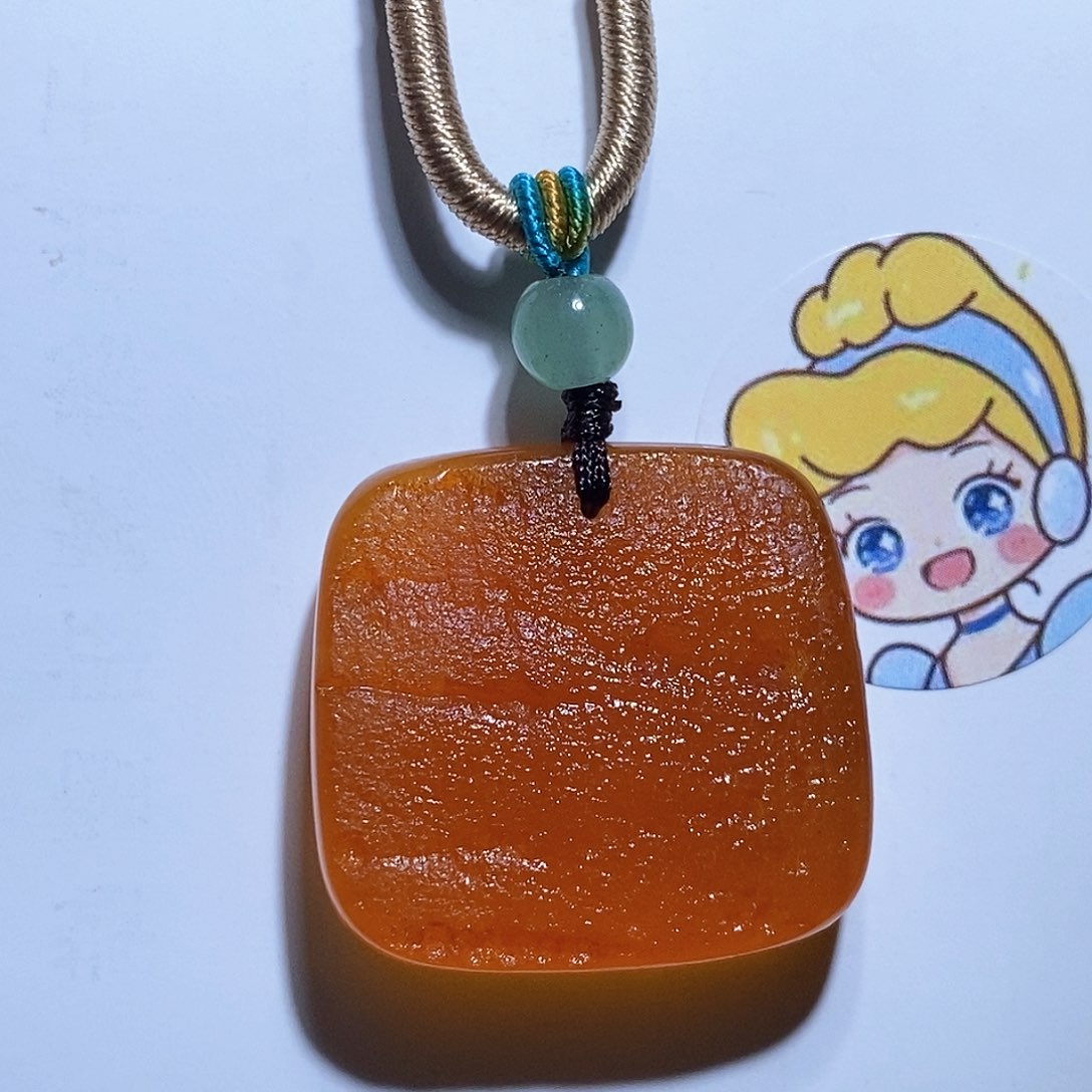 未镶嵌琥珀珠宝奇石