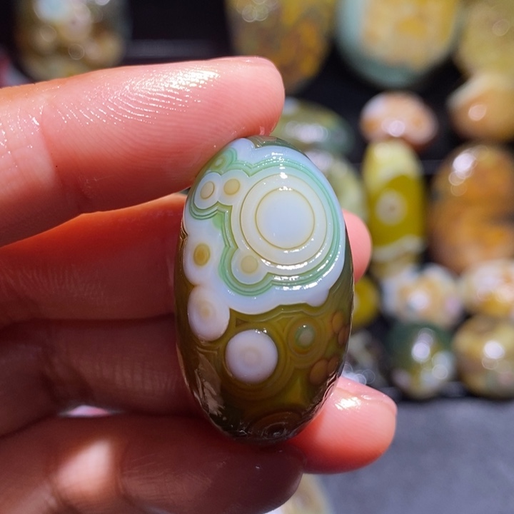 未镶嵌玛瑙/玉髓珠宝奇石