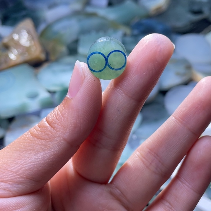 未镶嵌定制翡翠南*