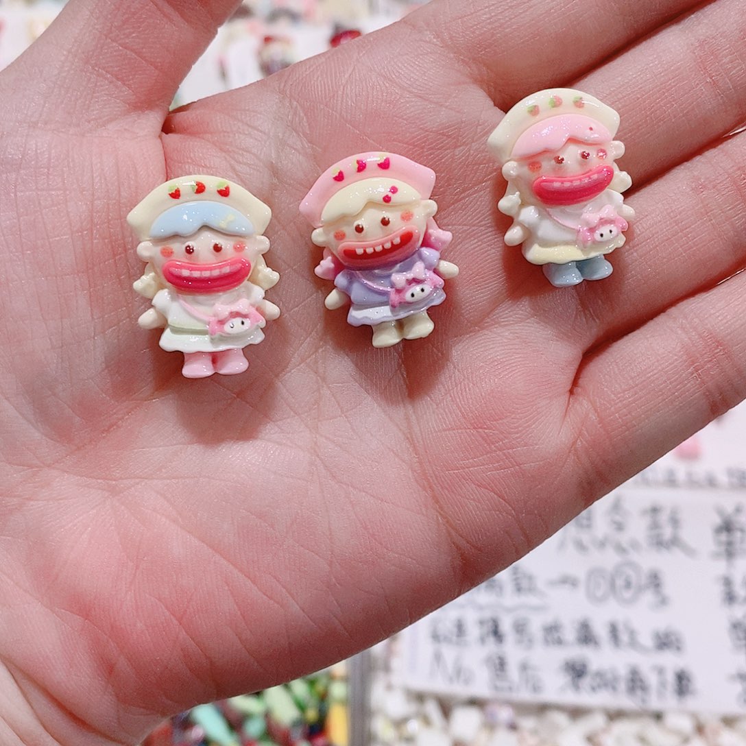 树脂想念全身金粉大嘴妹妹300ml混