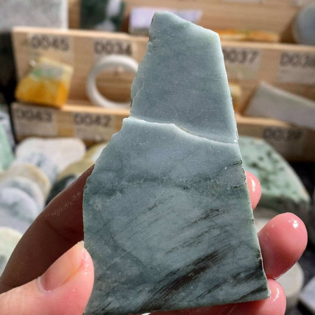 颈饰未镶嵌翡翠天然翡翠