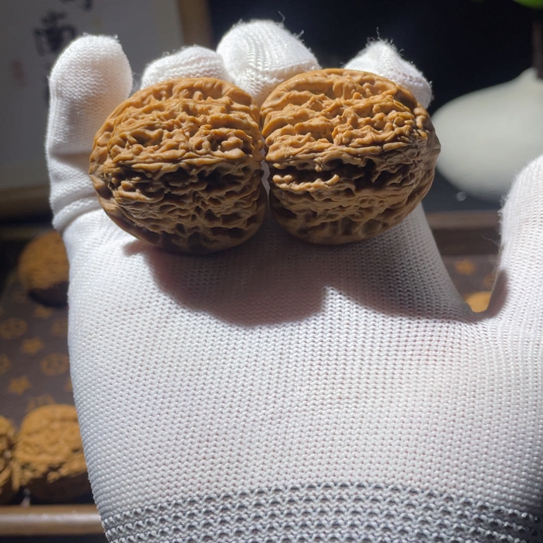 文玩核桃吊坠我*急核桃