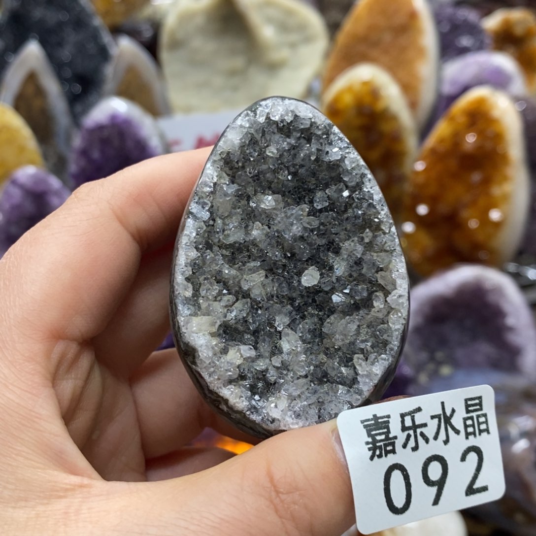 水晶摆件未镶嵌水晶092