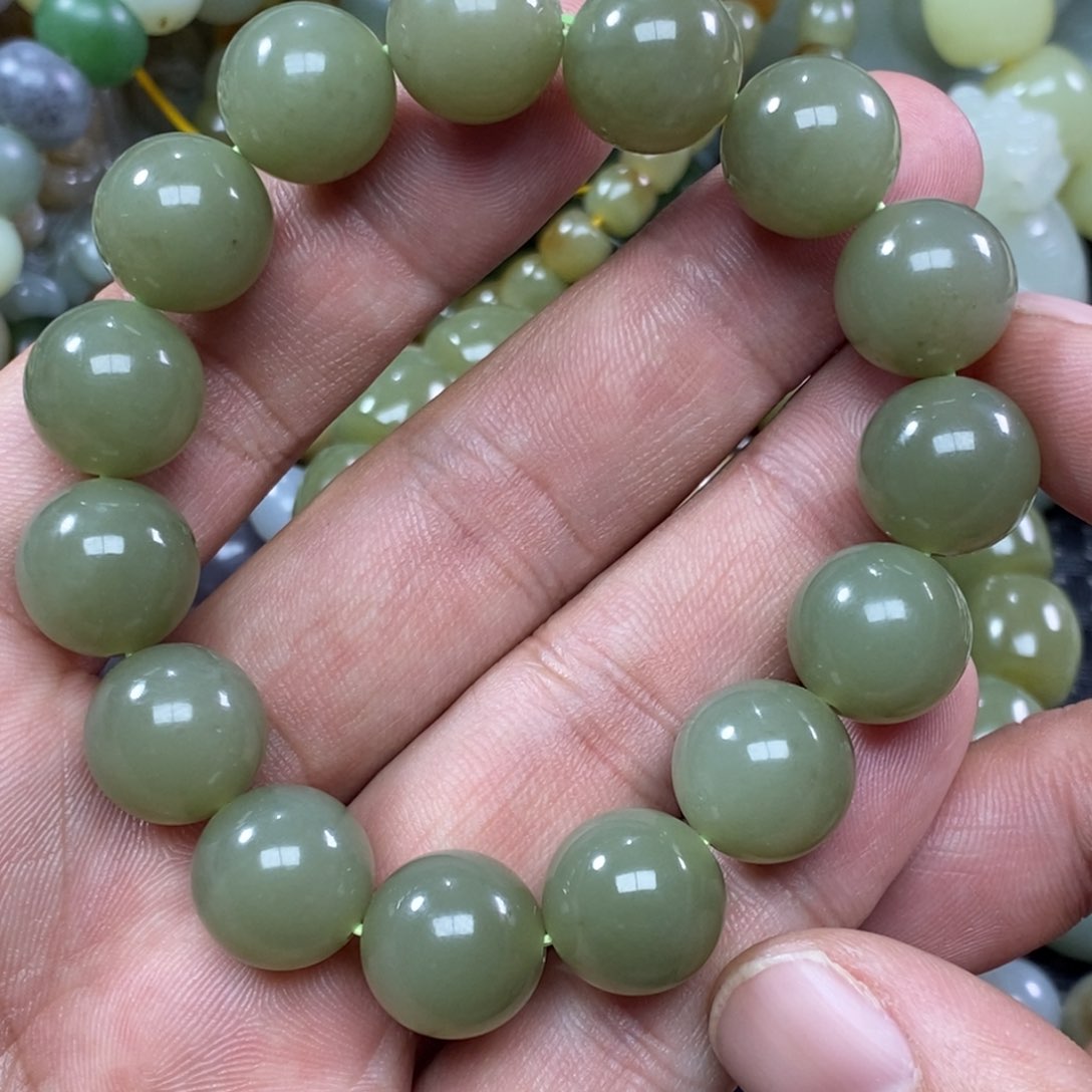 和田玉手链未镶嵌