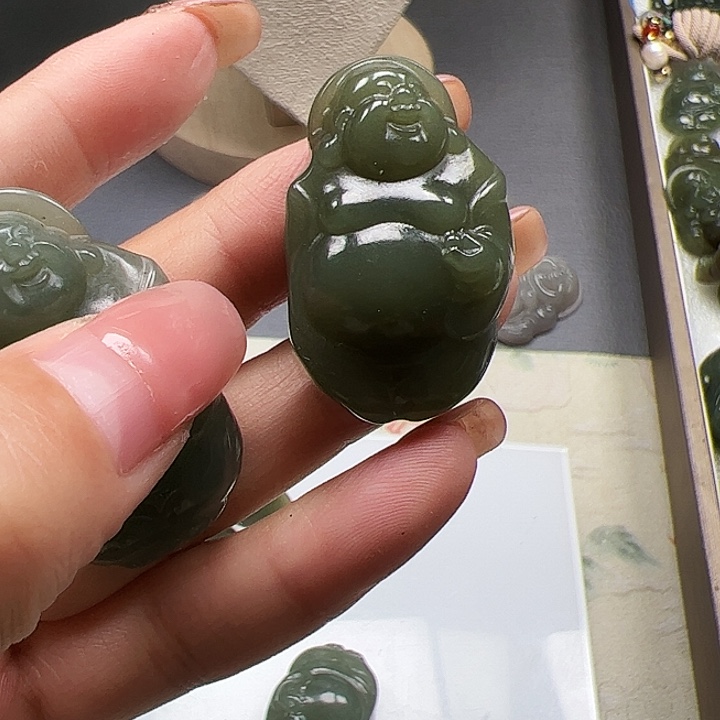 和田玉未镶嵌颈饰20