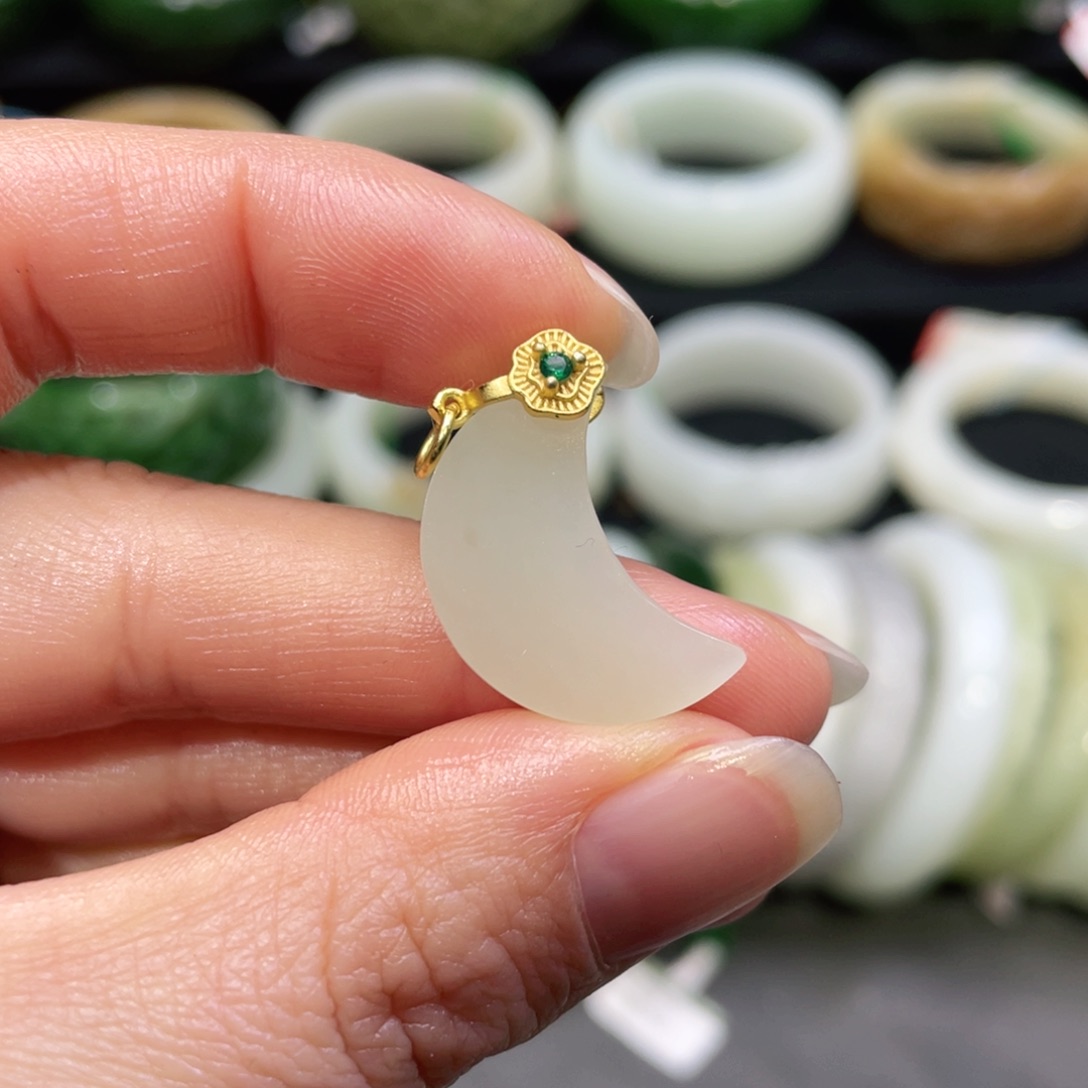 吊坠(不含链)未镶嵌和田玉