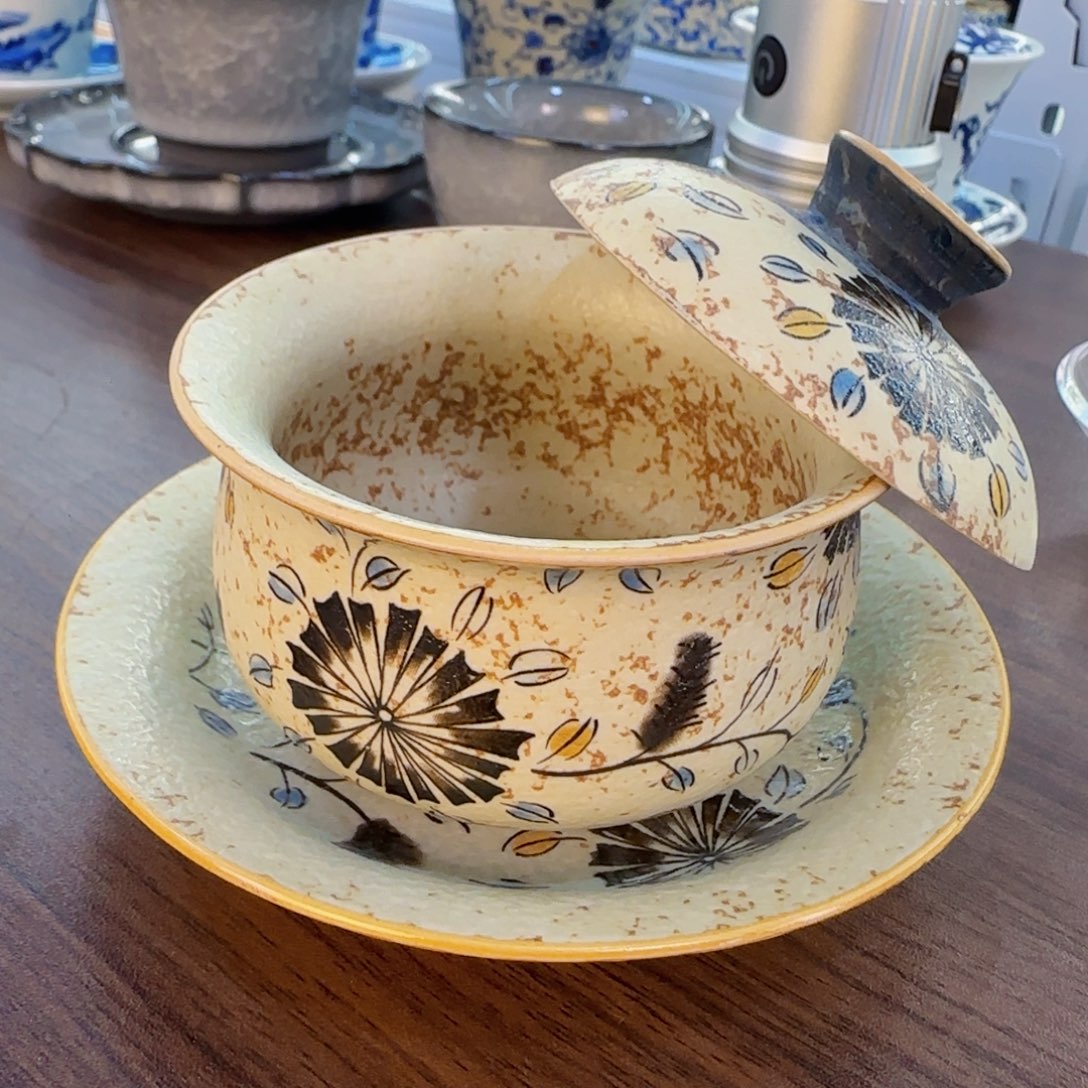 当代艺术家辞典等多