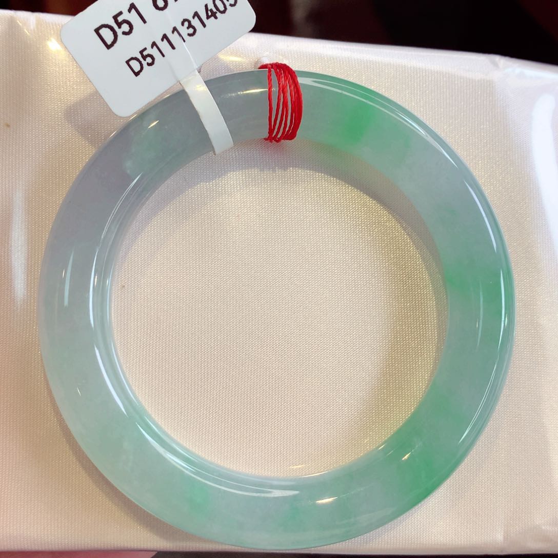 未镶嵌手镯翡翠50.8圆条冰胶飘绿（22号）