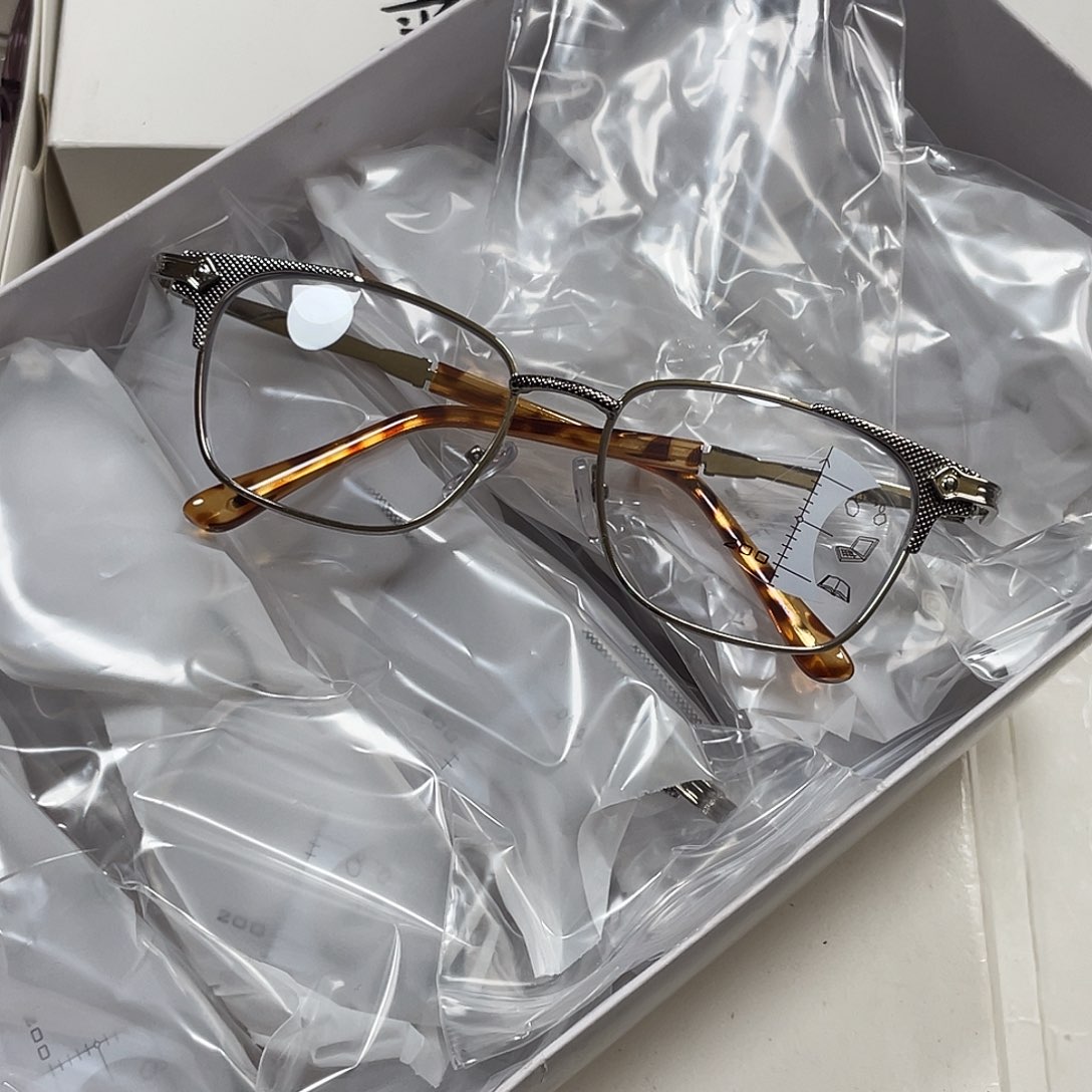 200度银色变焦。    