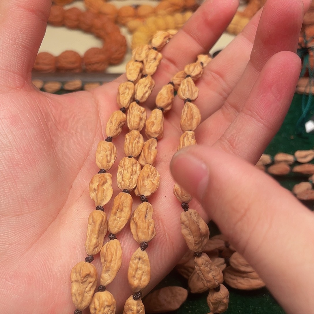 新***）文玩核桃吊坠异性