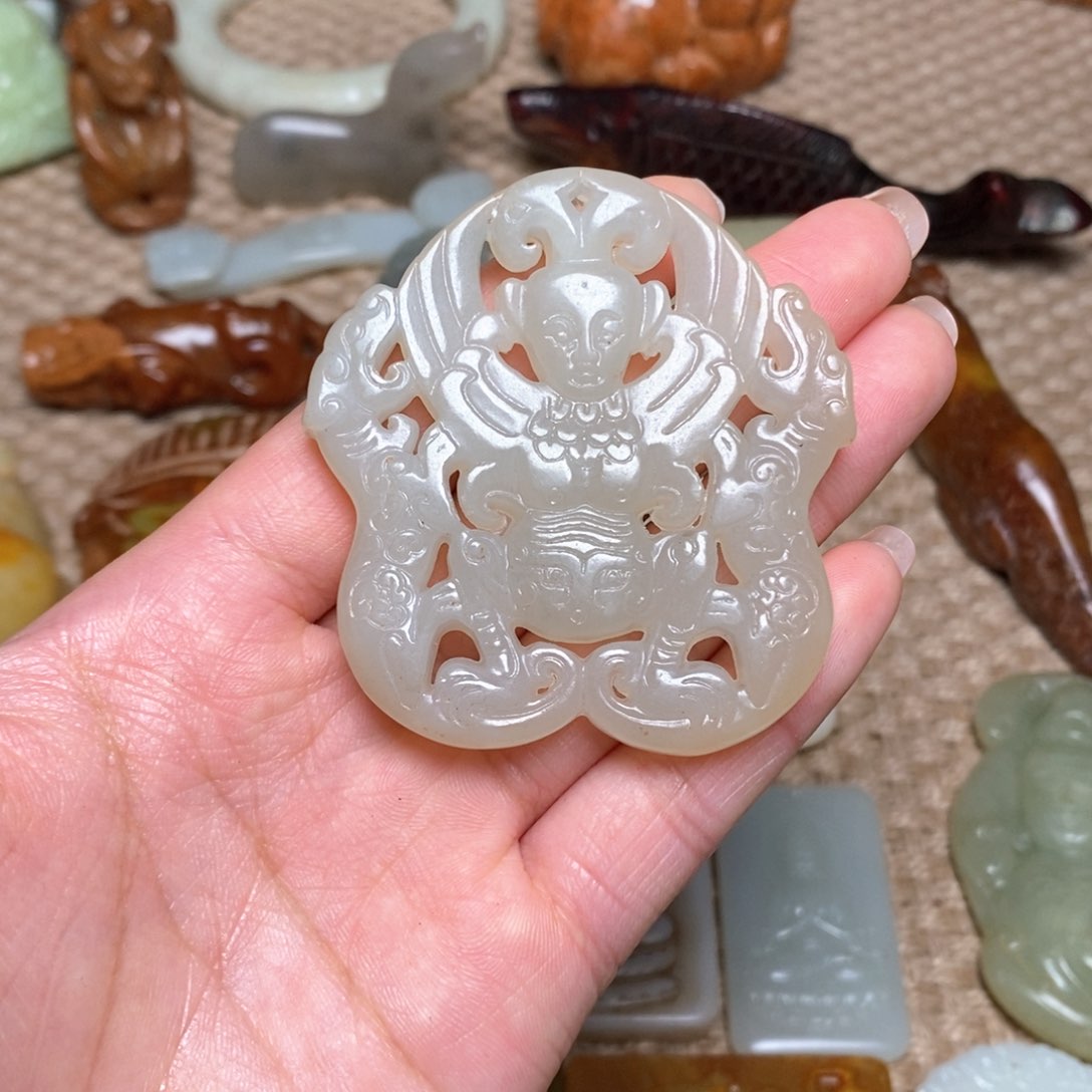 白玉菩提吊坠白玉菩提白玉菩提摆件